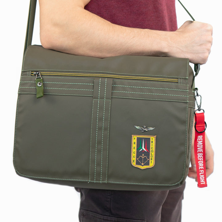 Aeronautica Military Messenger porta PC em tecido técnico AM347-BL