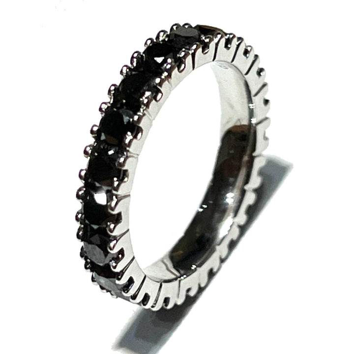World Diamond Group Ring aus 18 Karat Weißgold mit schwarzen Diamanten 0024FG