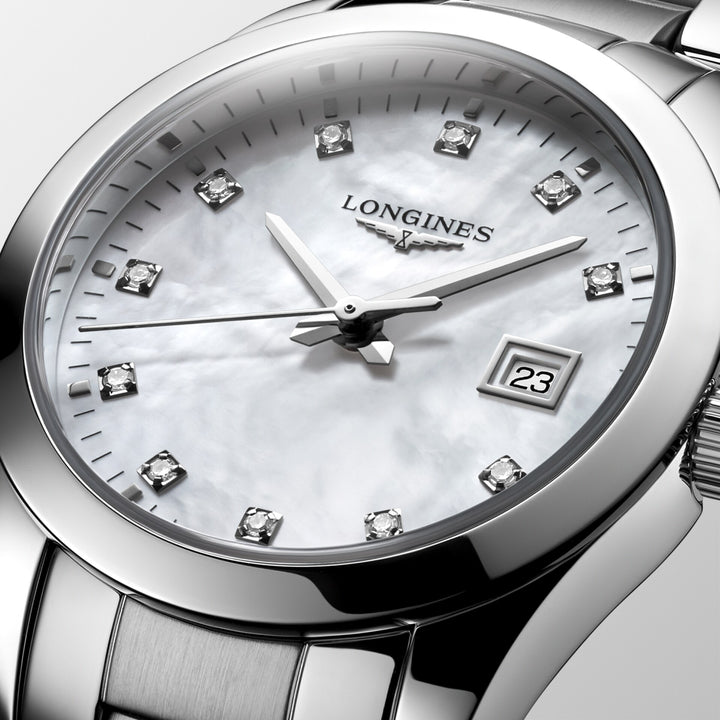 Montre Longines Conquest Classic 29mm nacre diamants quartz acier L2.286.4.87.6