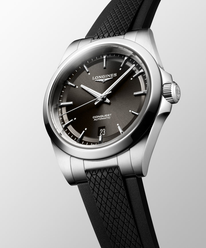 Longines Conquest 38 mm schwarze Automatikuhr aus Stahl L3.720.4.52.9