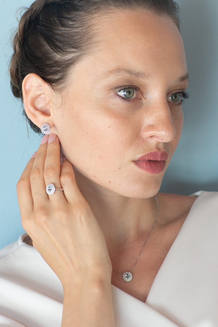 Comete Earrings in Gold Diamonds Aquamarine oval ORQ260