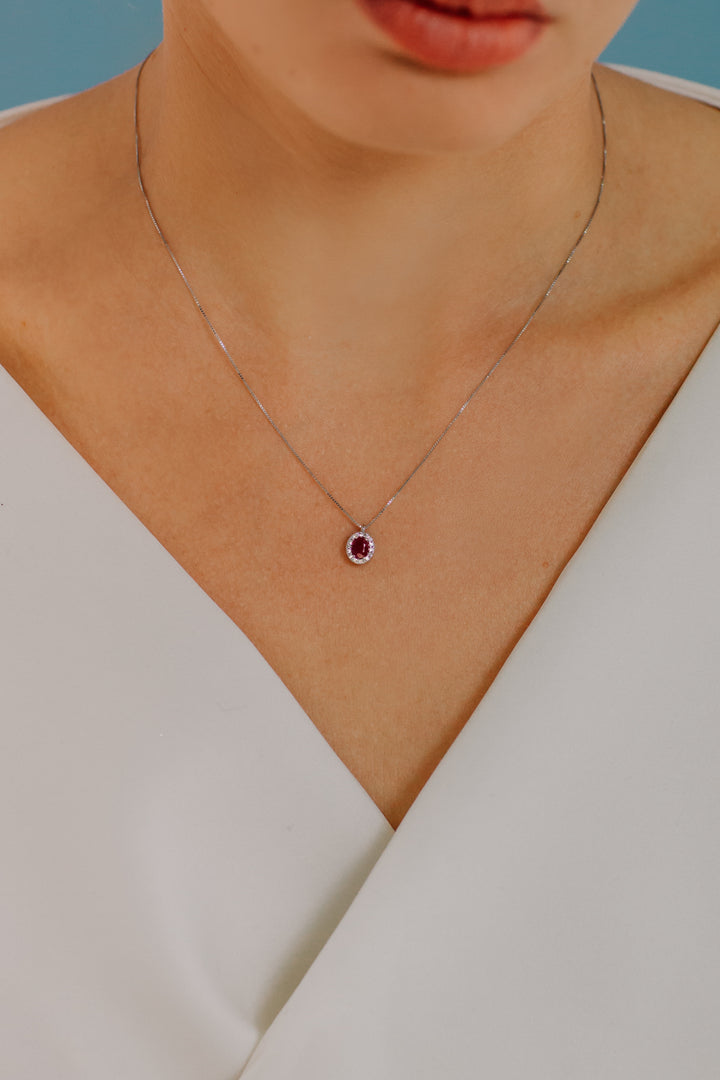 Comete Necklace in Gold, Diamonds and Oval Ruby GLB1673