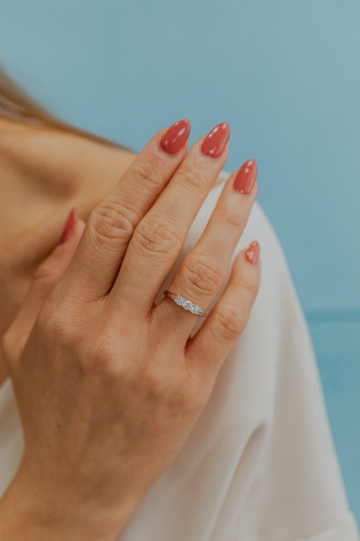 Comete Anello Oro bianco 750‰ e Diamanti ANB2738