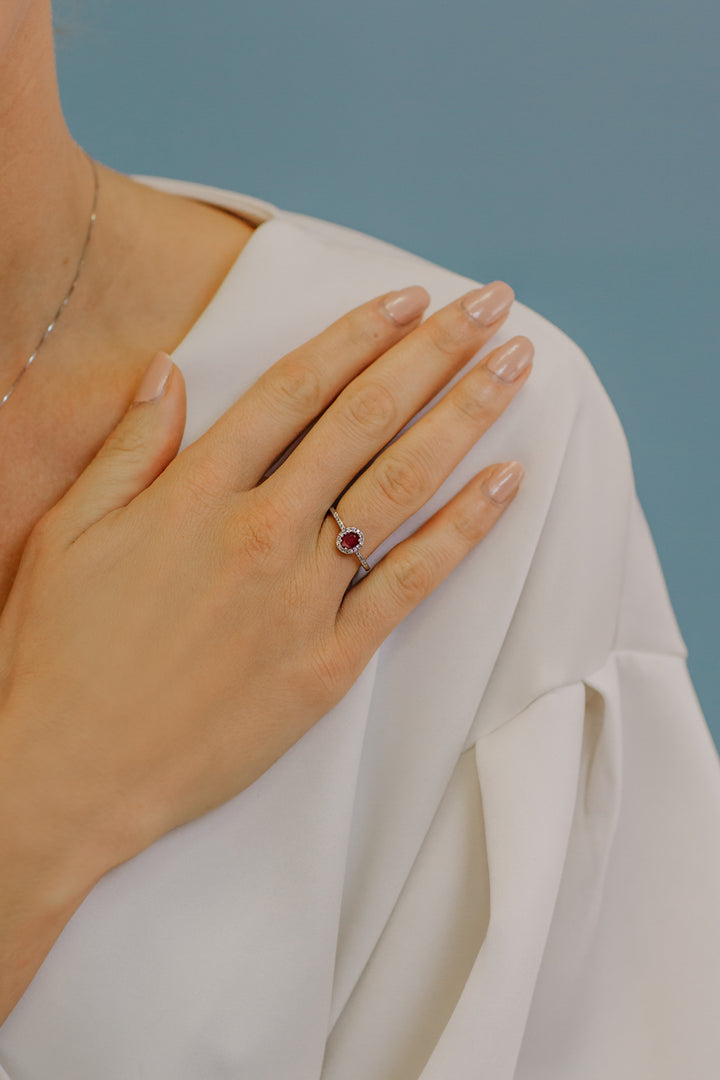 Bague Comète en Or, Diamants et Rubis Ovale ANB2701