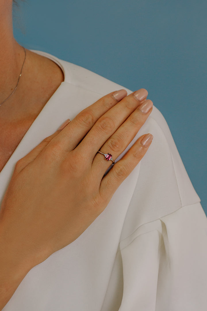 Bague Comete en Or avec Diamants et Rubis Octogonal ANB2357