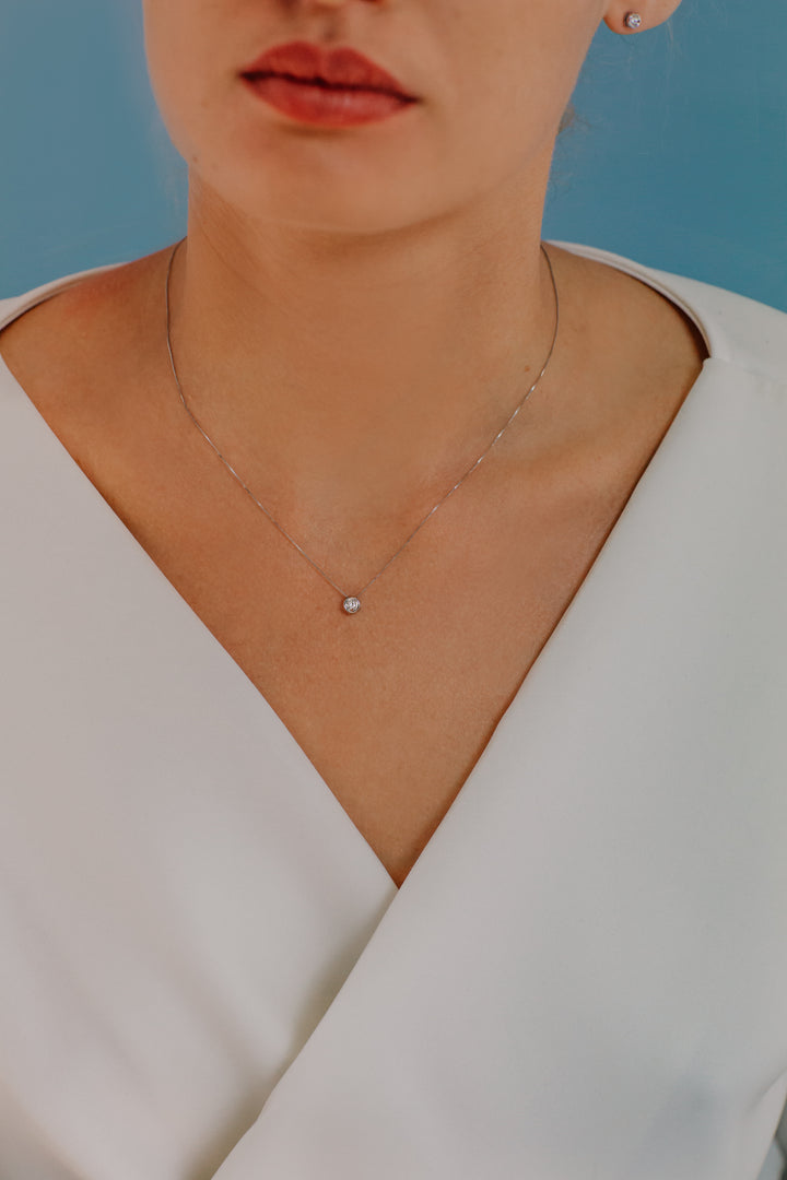 Collier Comete Point lumineux rond en Or et Diamant GLB1421