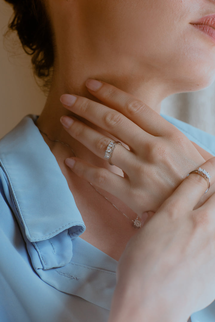 Comete-Trilogie-Ring aus Gold und Diamanten ANB2641