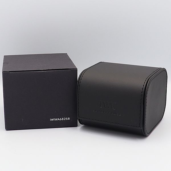 IWC Uhrenbox aus schwarzem Leder IWIWA68258