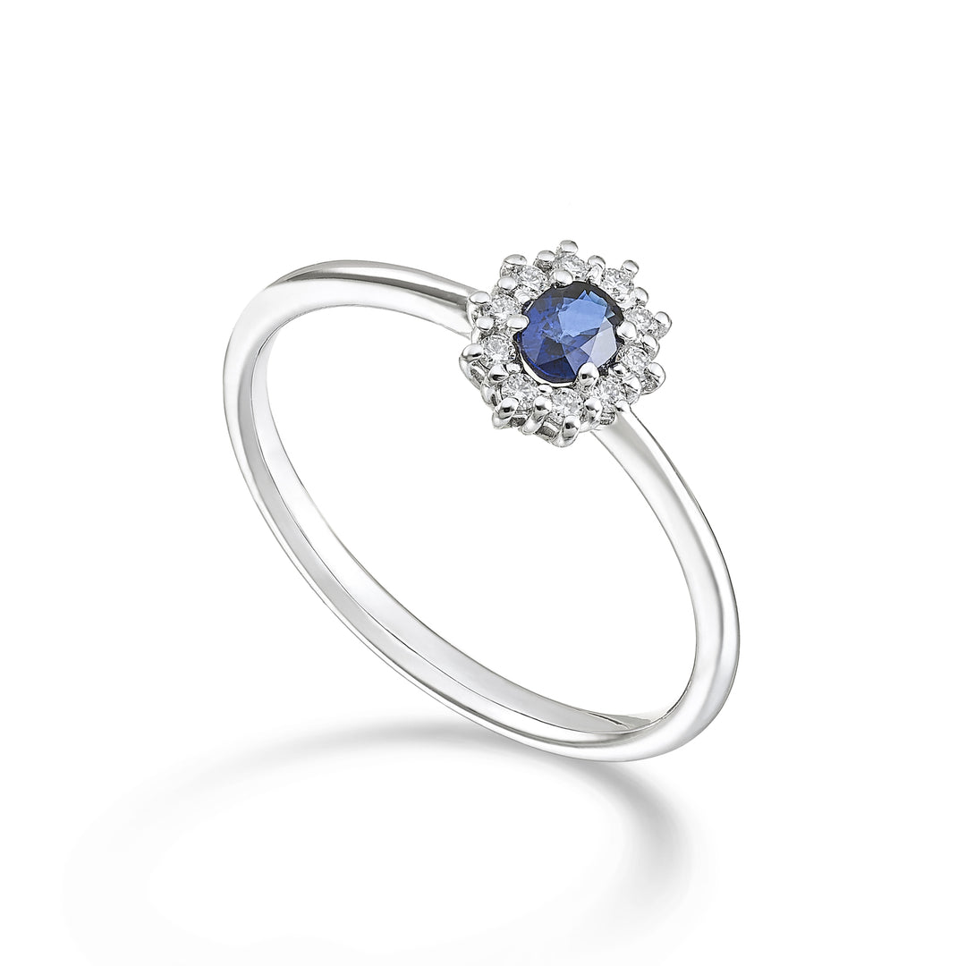 Mikiko an 18k oval sapphire 4x3 ct.0.20 diam. ct.0.08 MA5166O4ZFD