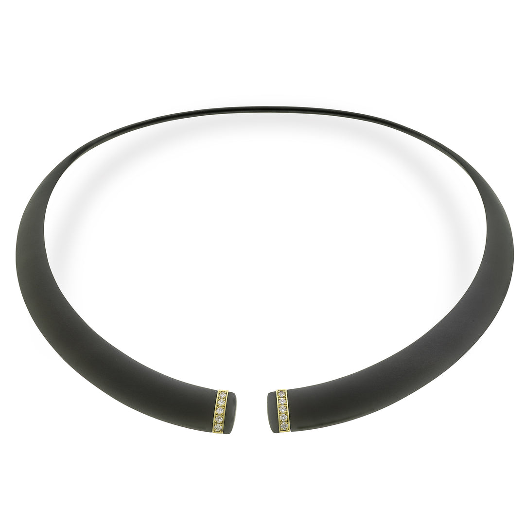 Golay-Choker aus schwarzem Titan mit Elementen aus 18 Karat Gelbgold, besetzt mit Diamanten, mittlere Größe GD013O1DINE_M