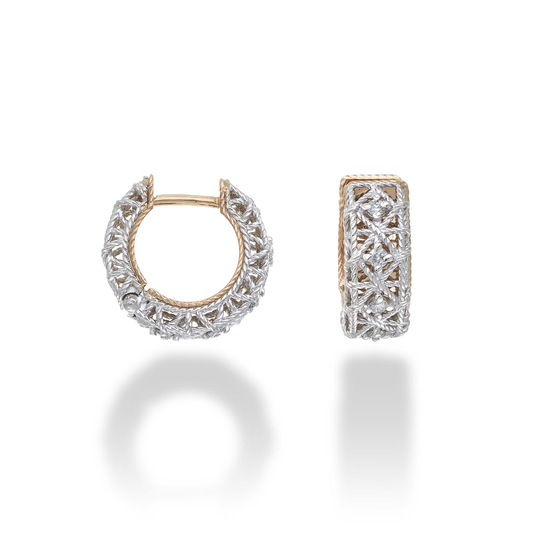 Golay earrings in 18k gold with diamonds and a texture that simulates intertwining ropes. exterior in white gold and interior in rose gold GOR024O7D