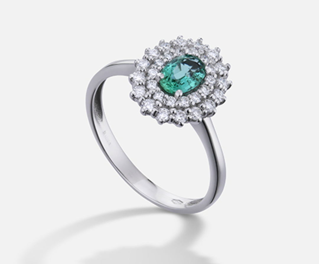Mikiko ein 18k Smaragd n. Oval 6x4 ct.0,35 Durchmesser ct.0,37 MA5116O4SMN035