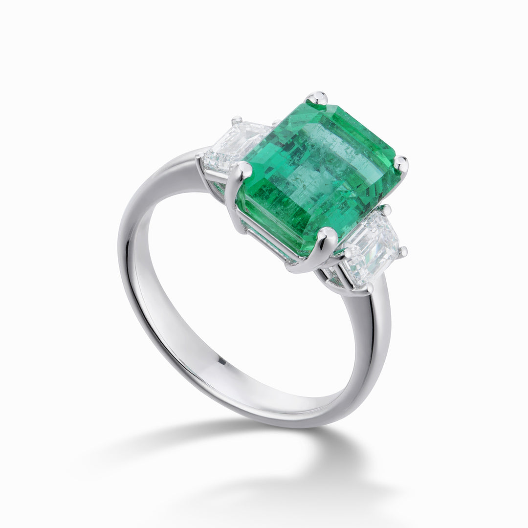 Bague émeraude octogonale World Diamond Group 11x8 et taille lat. émeraude ACLEM010DISM811-23171110069