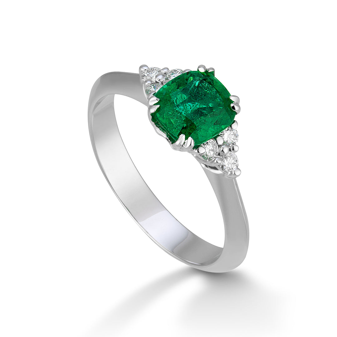 Golay cushion emerald ring 7x6 and 6 side diamonds ACLC064DISM67-23073110078