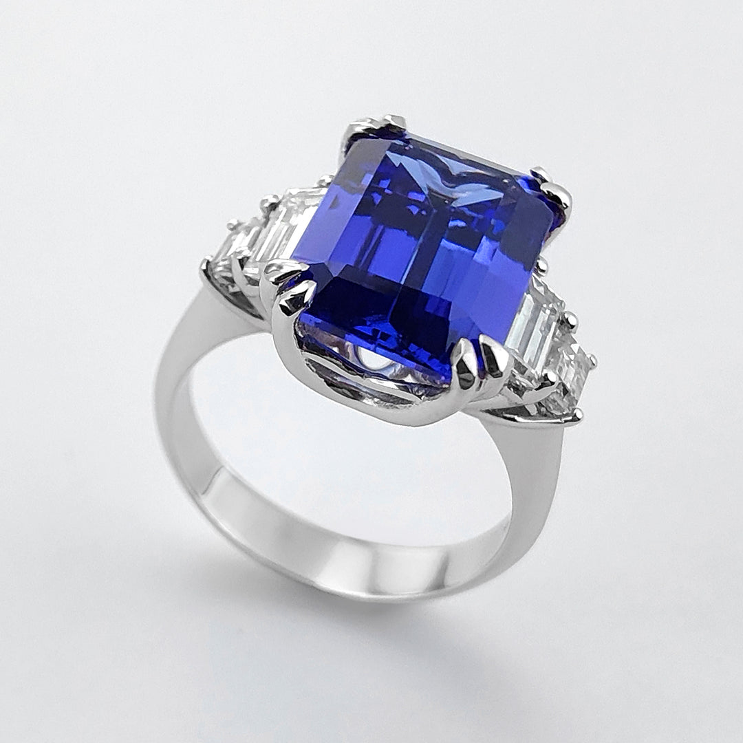 Golay anello tanzanite ott 13x9 e 4 baguette laterali ACLC431DITZ139-24079110130