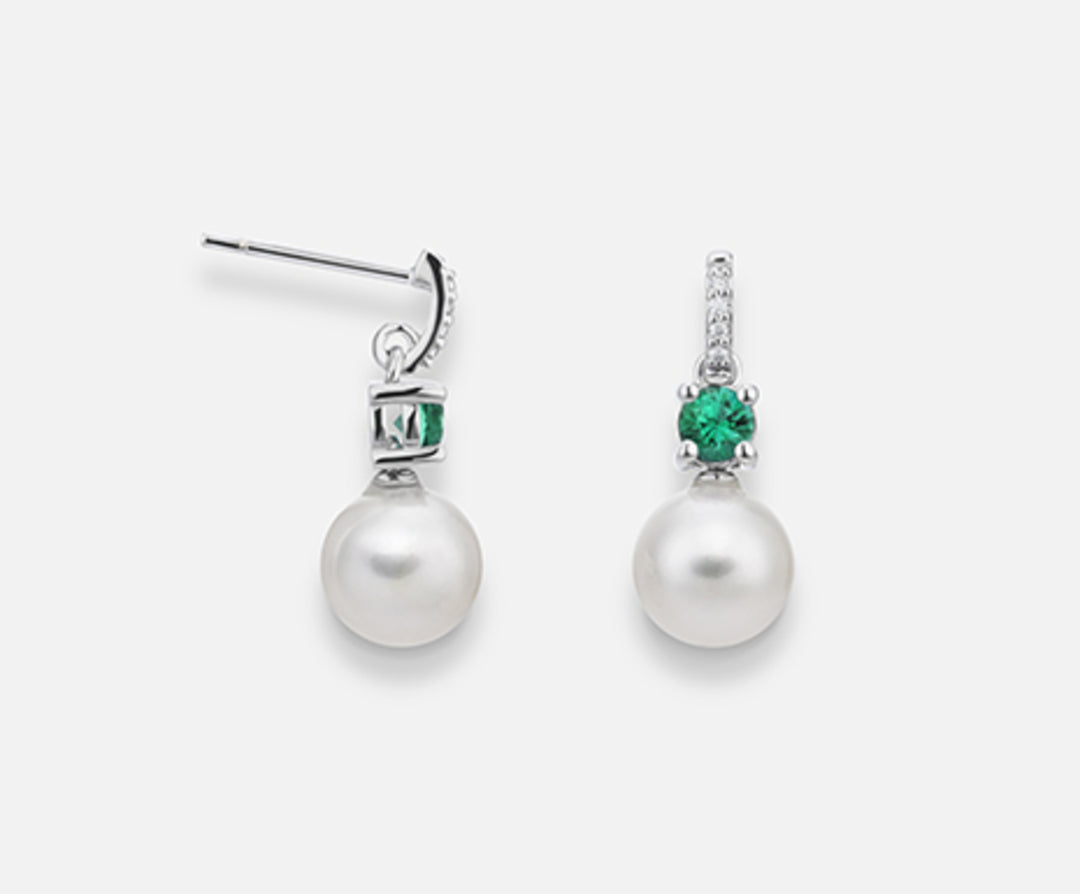 Nihama oder 18 Karat Fw 7,5/8 runder Smaragd, 3,5 mm, 0,26 ct, 0,03 dia., NO1536O4FABI075