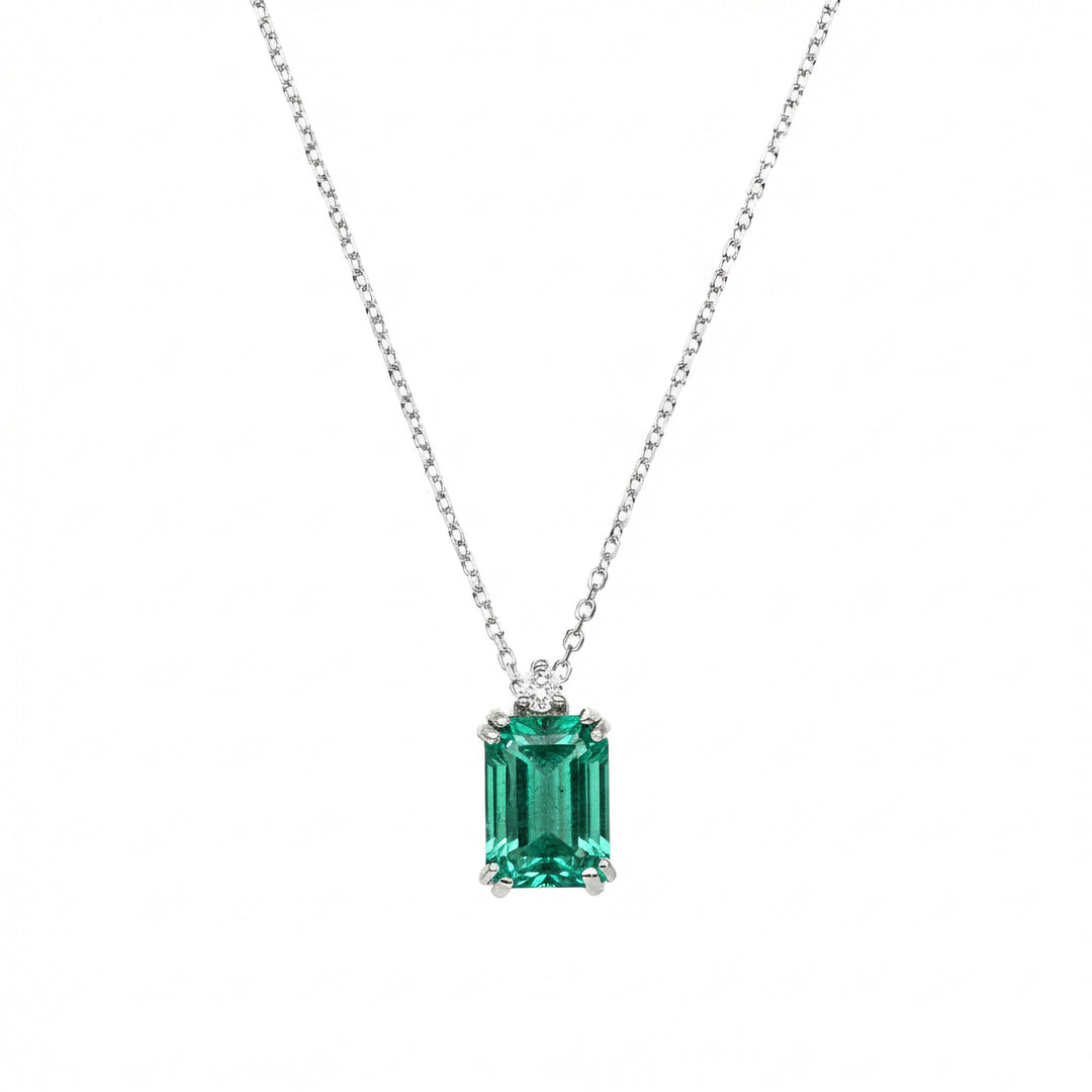 Mikiko cl 18k Smaragdlabor. Schliff sm 6x4 ct.0,50 Durchm. ct MPCL090DISMRE1O4