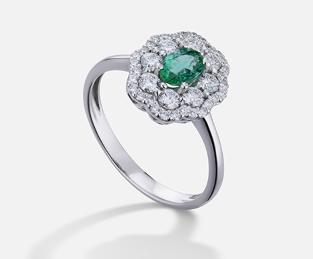 Mikiko ein 18k Smaragd n. Oval 6x4 ct.0,38 Durchmesser ct.0,63 MA5114O4SMN038