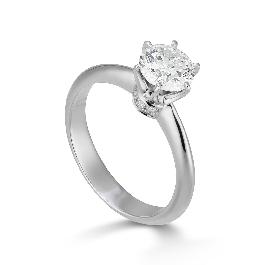 Golay six prong solitaire ring with recessed clasp AGI1831-25017110045