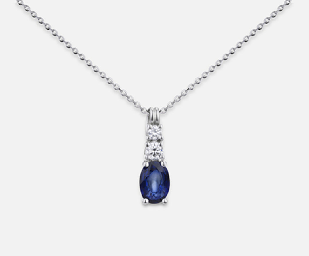 Mikiko, 18 Karat, ovaler Saphir, 7 x 5 ct. 0,80 dia ct. 0,15 MD5056O4ZFD