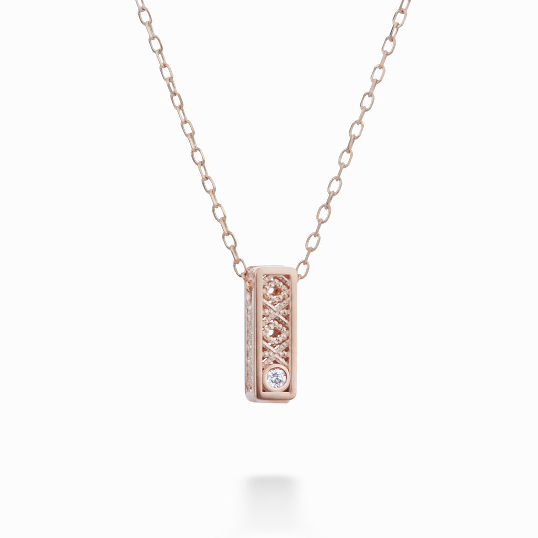 Mikiko cl 18k lettre i or rose diam. ct.0,01 MDLÉTHIUM3