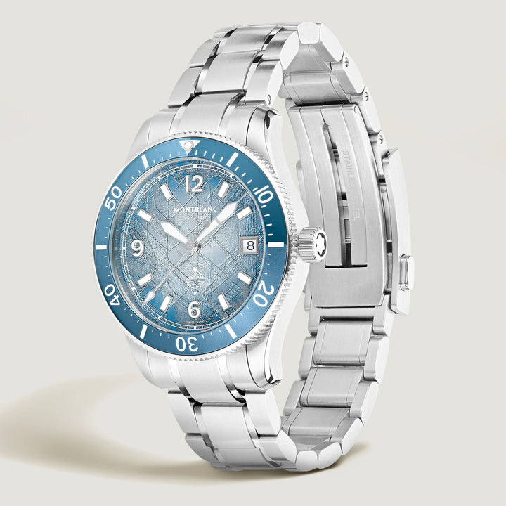 Montblanc Uhr Iced Sea Automatic Date 0 Oxygen 38 mm blauer Automatikstahl 134022