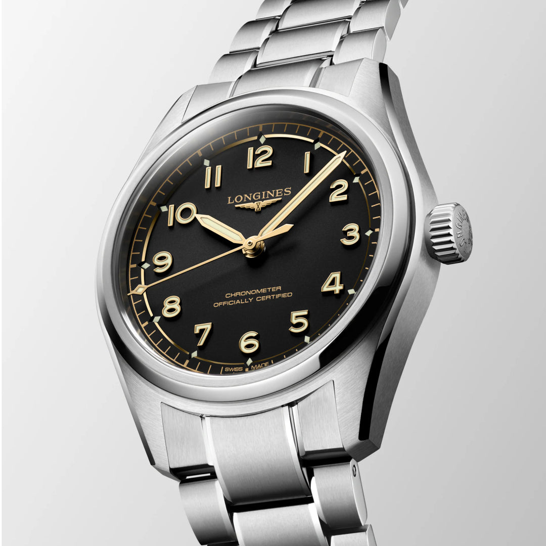 Montre automatique noire Longines Spirit Pilot 39 mm L3.809.4.53.6