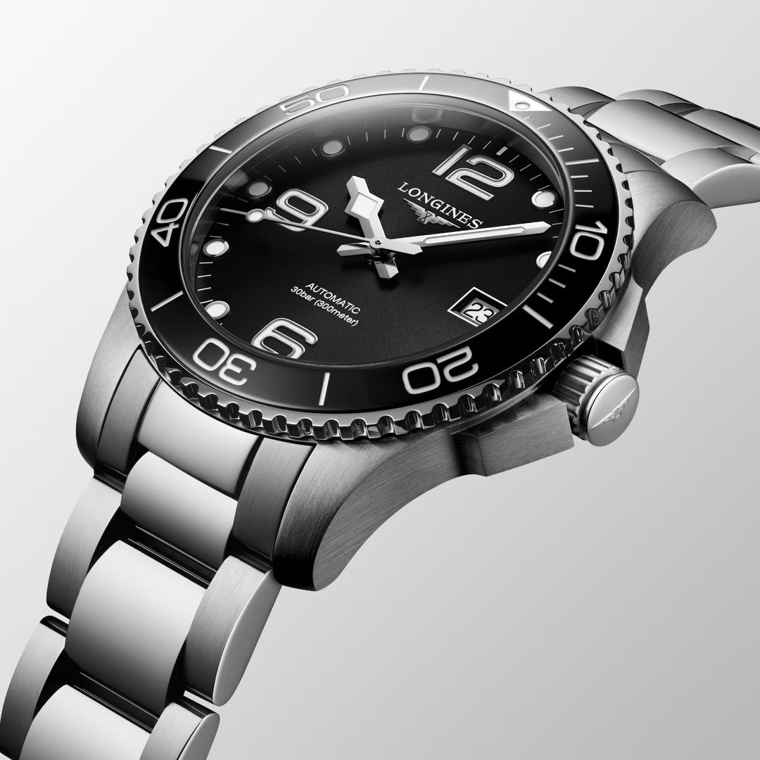 Longines Hydroconquest 39mm black automatic steel watch