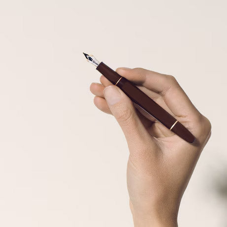Stylo plume Montblanc Meisterstück bordeaux pointe classique M 133014
